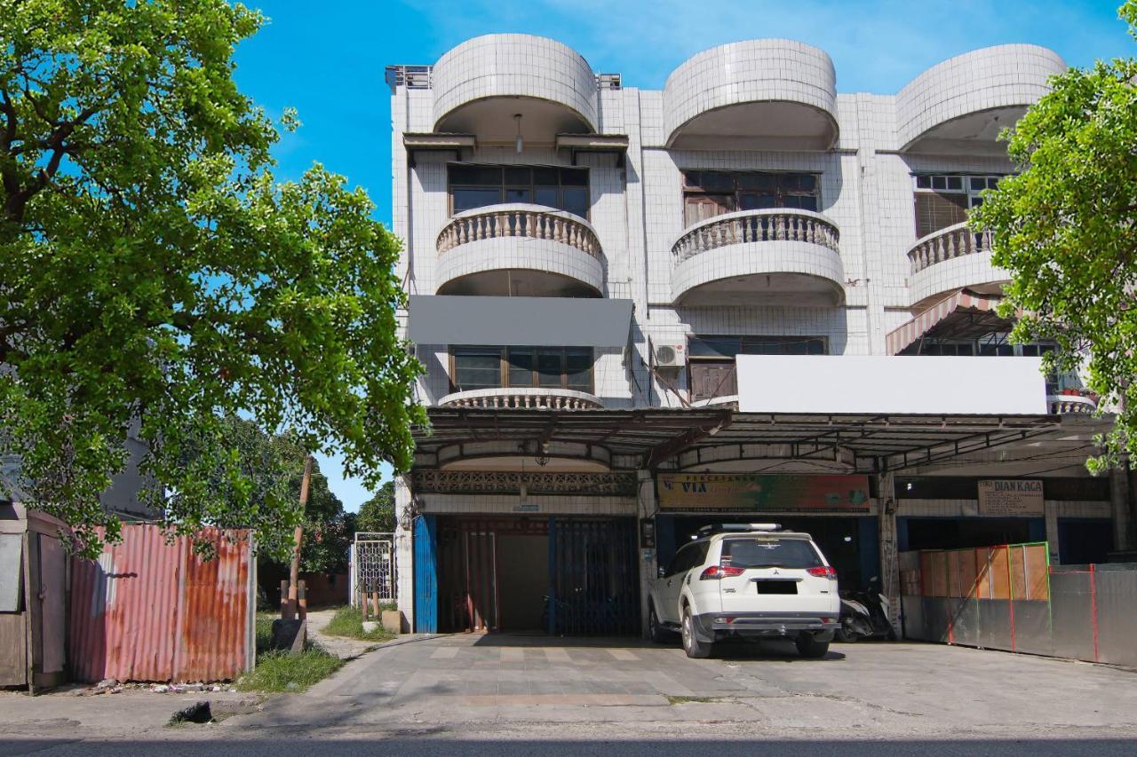 Oyo 91510 Homestay Utama Syariah Pekanbaru Extérieur photo